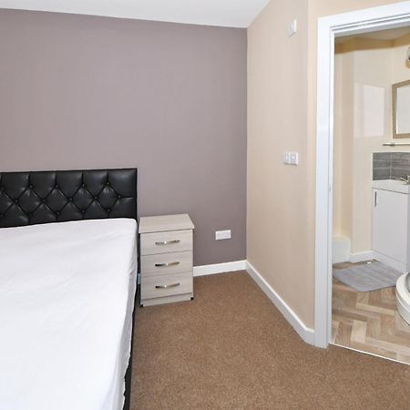 ホテル Townhouse At Alton Street クルー エクステリア 写真