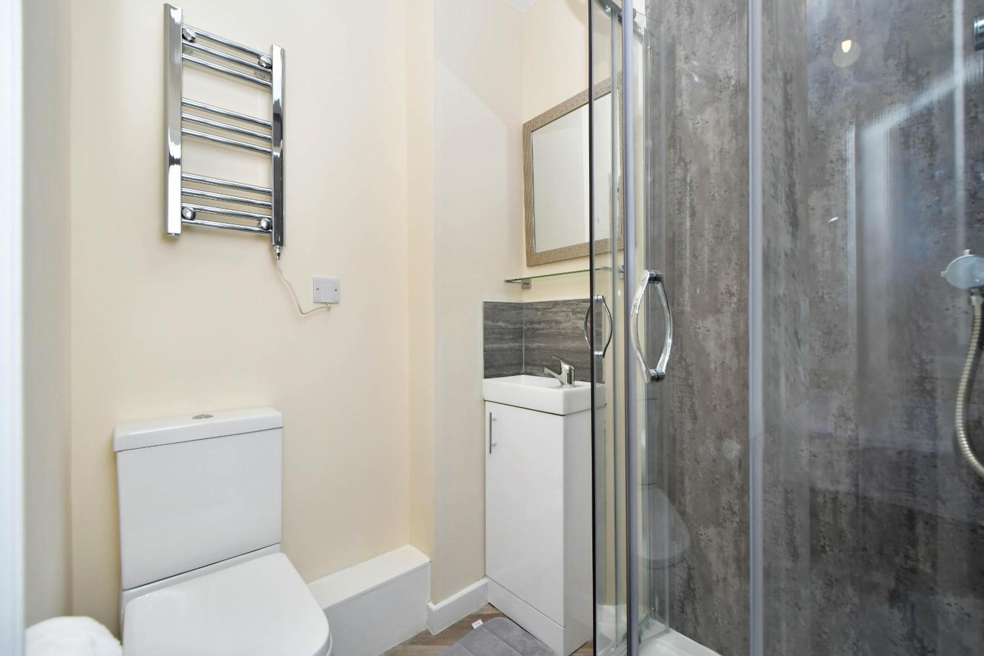 ホテル Townhouse At Alton Street クルー エクステリア 写真